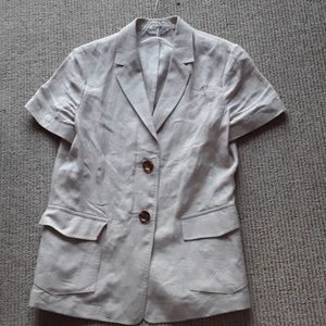 Made in Italy 100% linen. NWT
